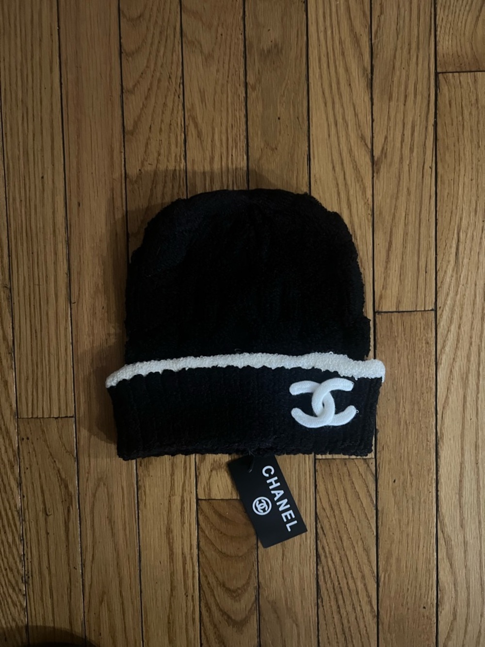 Chanel Black and white knitted Beanie